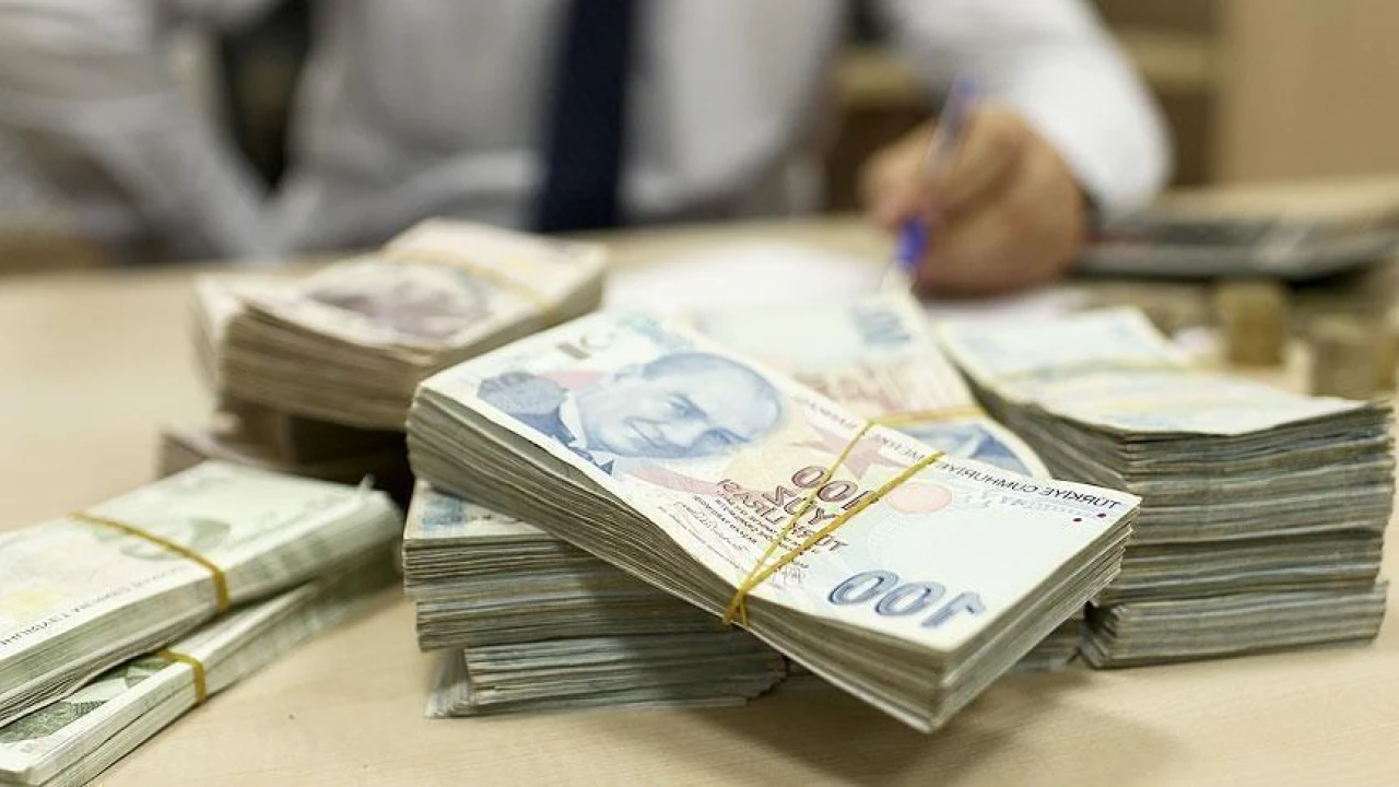 Yaz Saati Uygulaması Sayesinde Türkiye'de 20 Milyar Lira Tasarruf Edildi