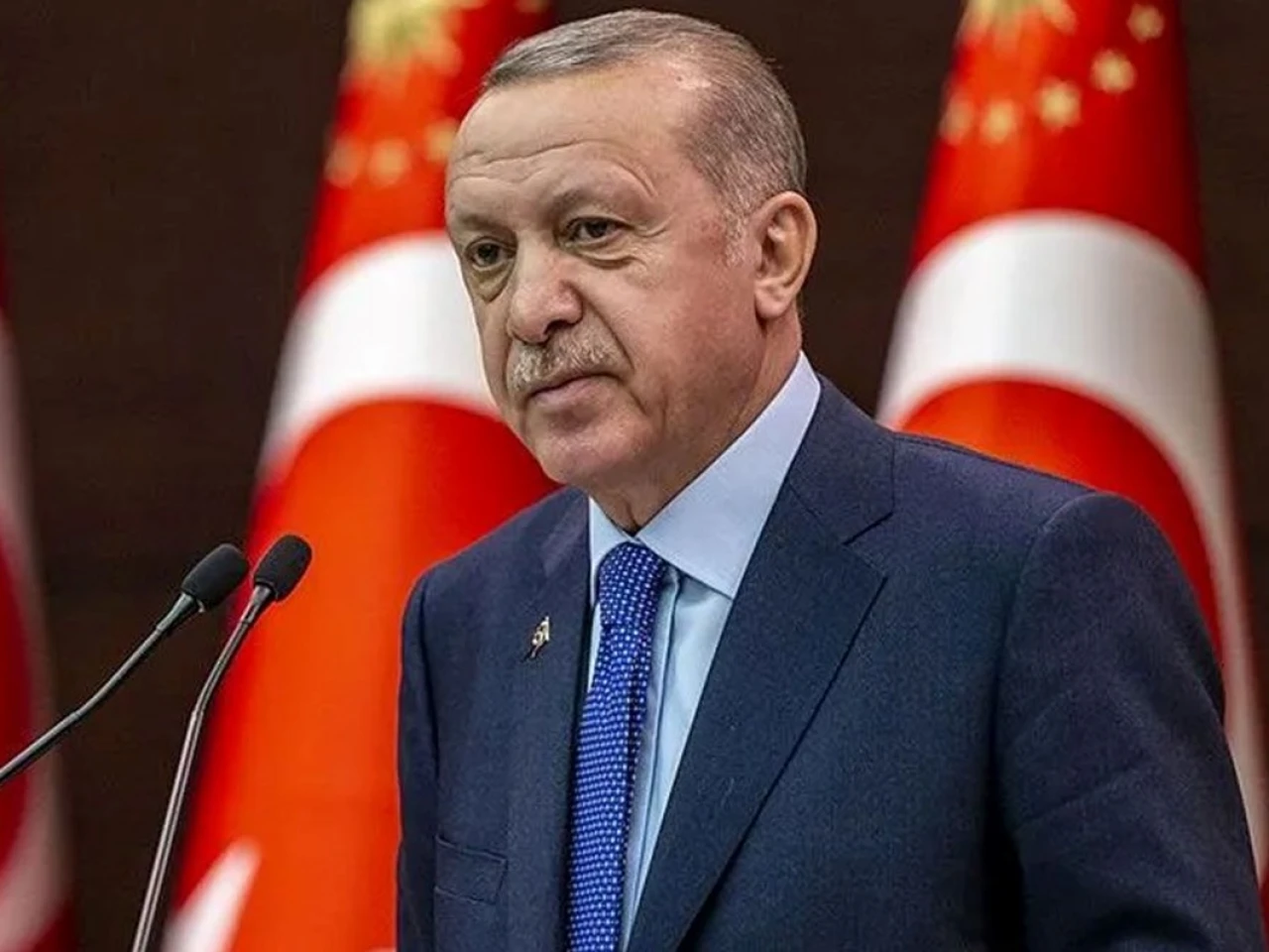 Cumhurbaşkanı Erdoğan, Azerbaycan'a Devlet Bayrak Günü Kutlamaları için Tebrik Mesajı Gönderdi