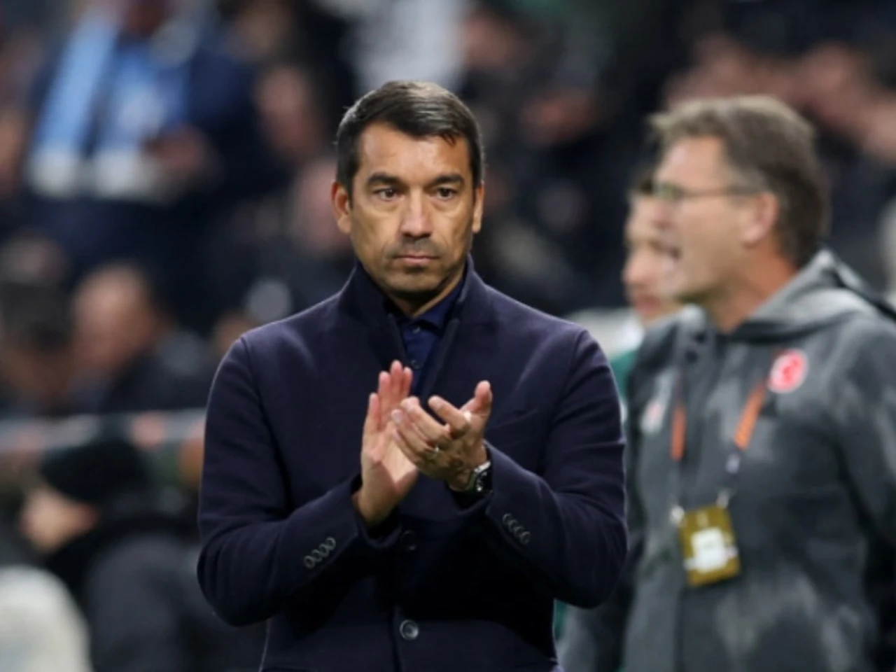 Giovanni van Bronckhorst, yönetimden üç ismi talep etti!